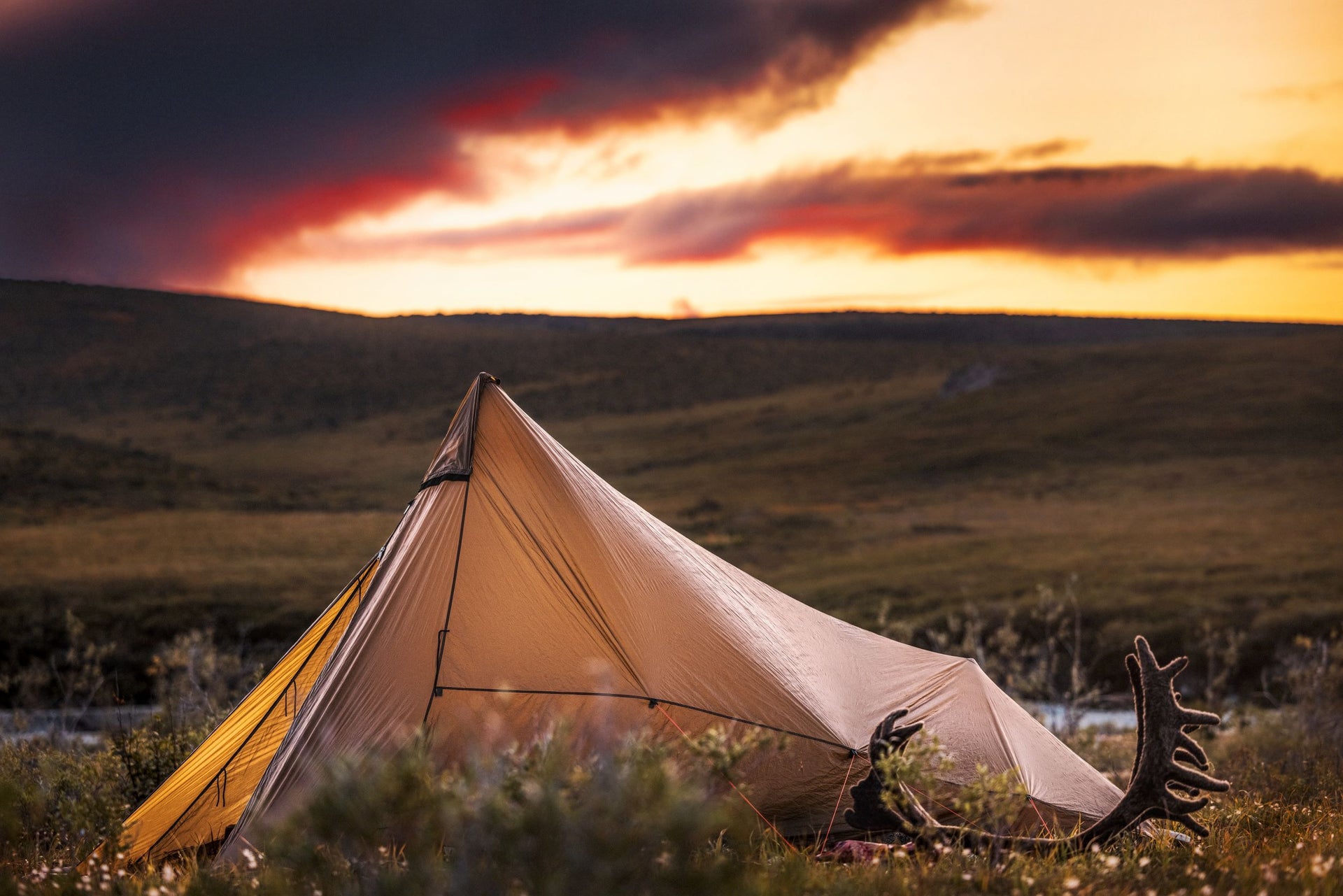 kifaru tents Sawtooth